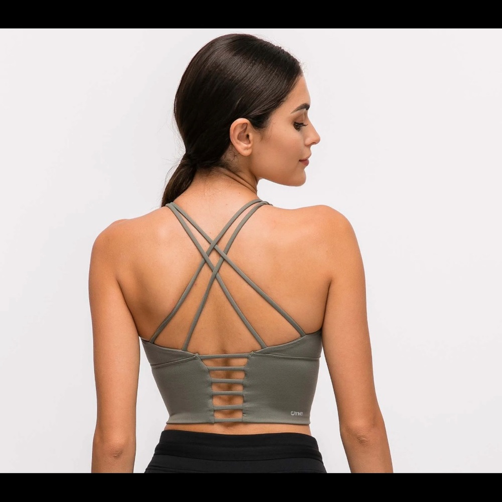NWT musesonly moss green crop tank size 6/M